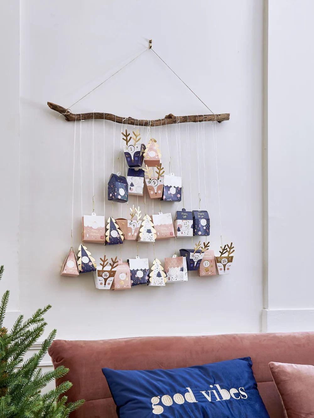 Calendrier de l'avent à remplir 24 cases - Maisons du Monde